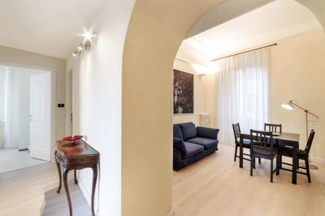 Sunny Flat In Elegant Building Close To Colosseum Rome Exterior photo